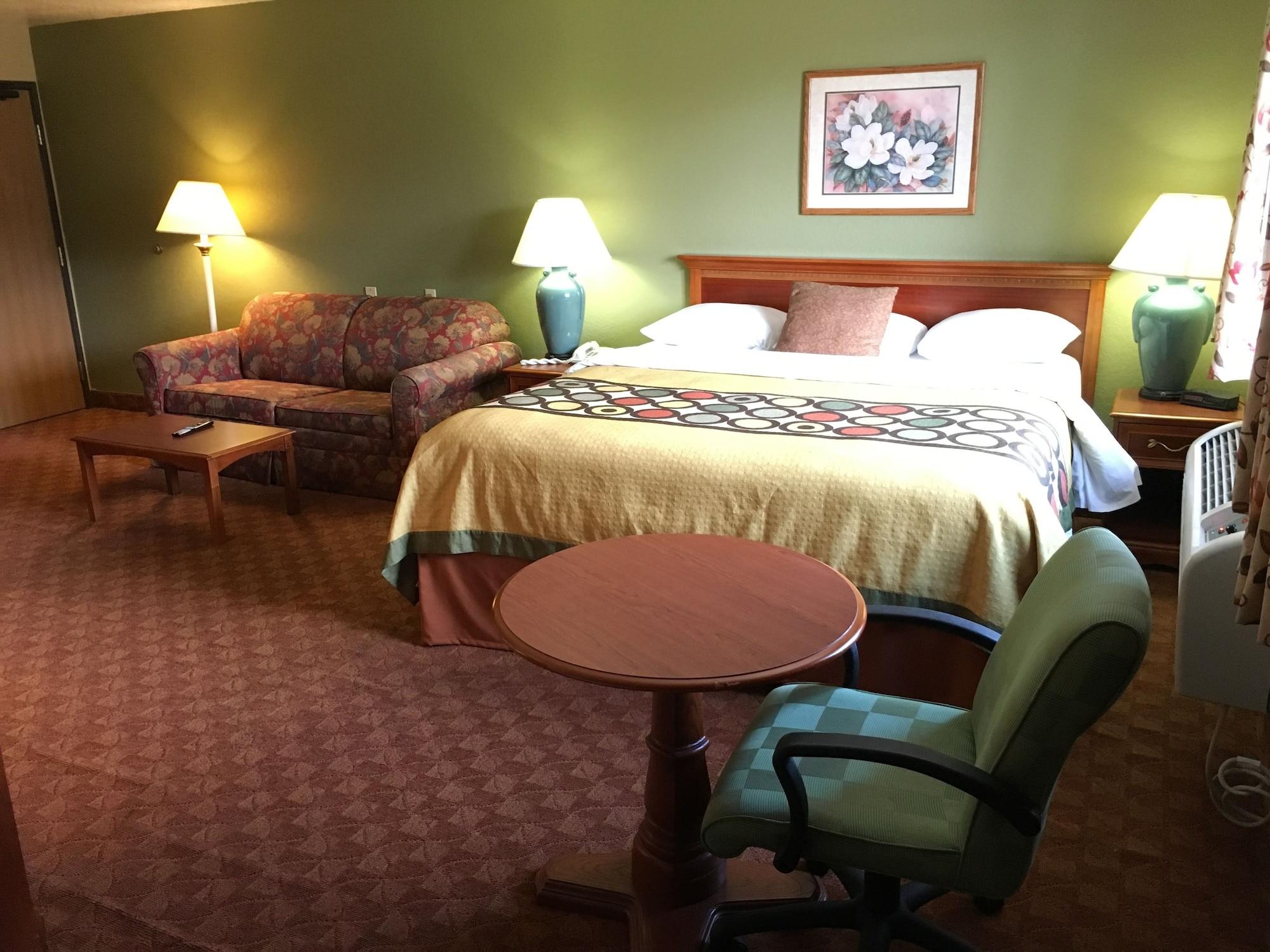 Super 8 By Wyndham Howe