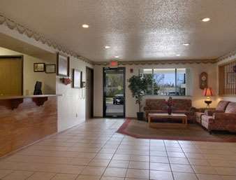 Super 8 By Wyndham Hotel 2*