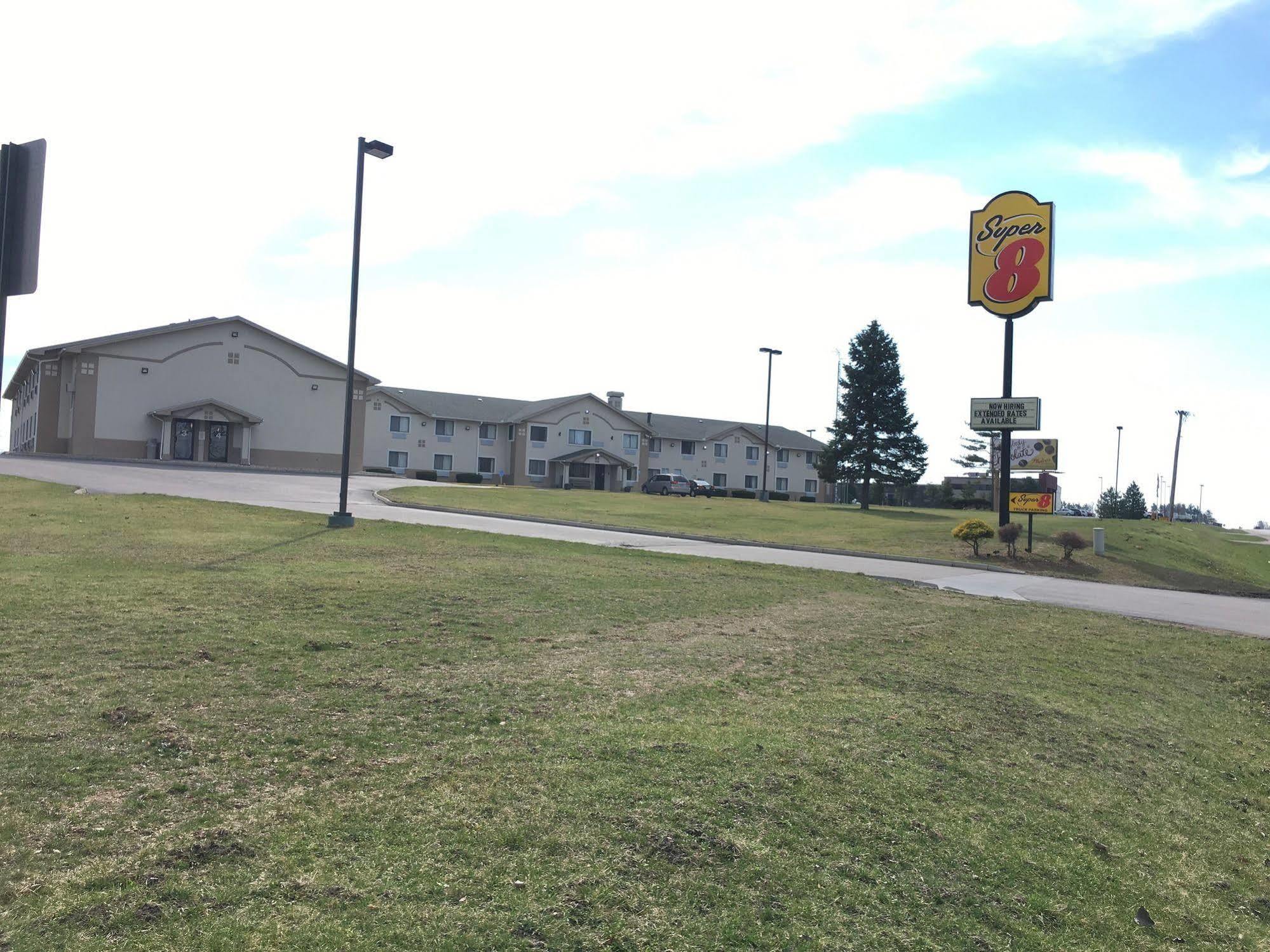 Super 8 By Wyndham 2*